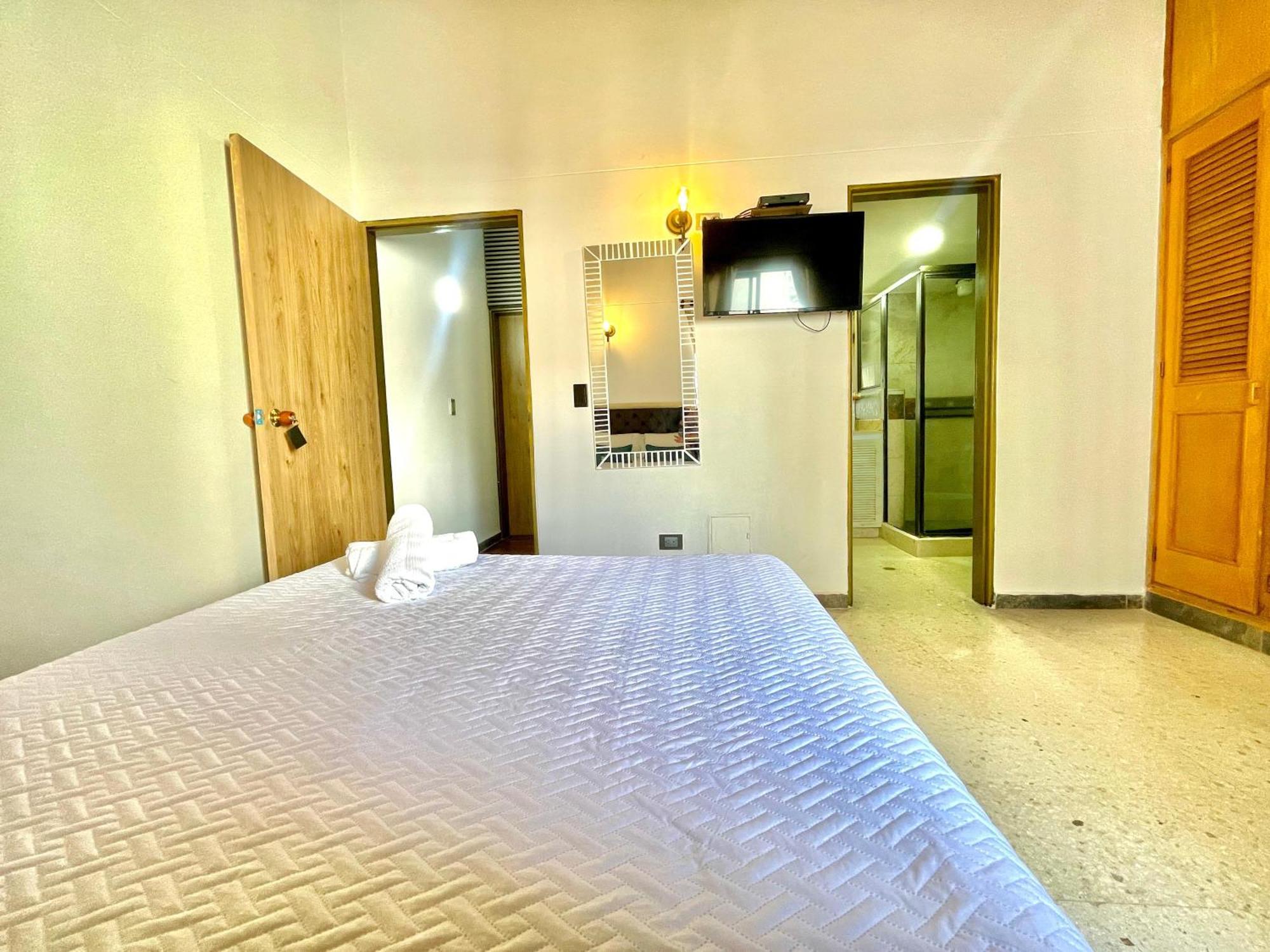 Hotel Torre Primavera Медельин Экстерьер фото